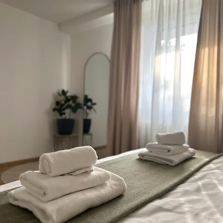 Forest Hill Apartment, Near Ljubljana, New Dol pri Ljubljani