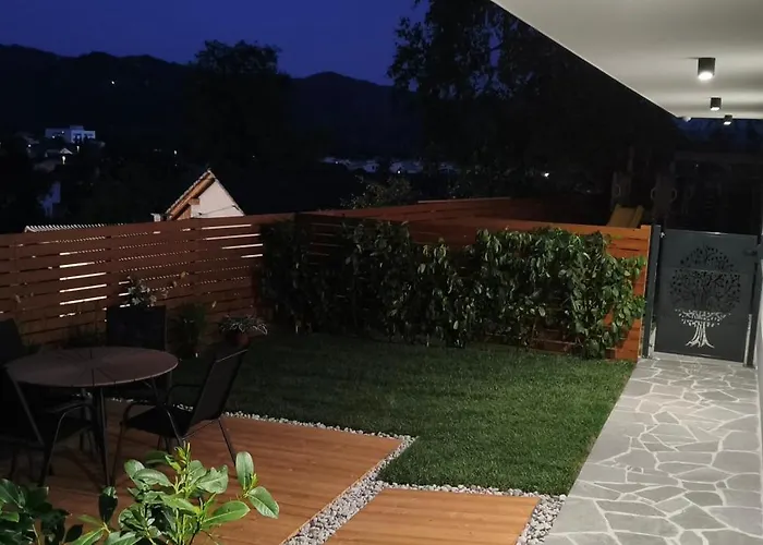 Forest Hill Apartment, Near Ljubljana, New *